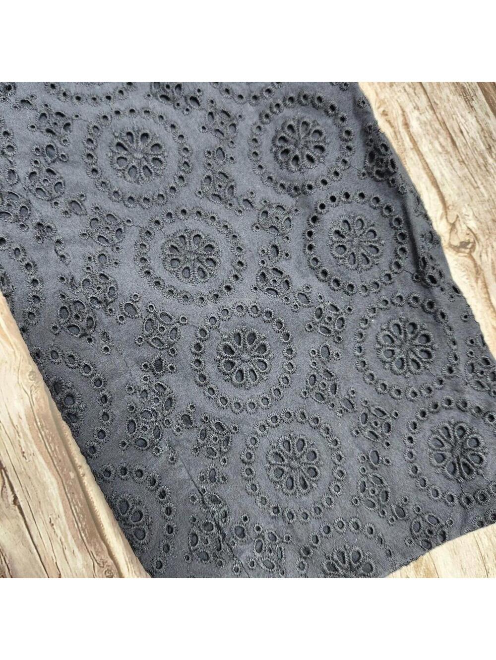 Gorgeous Black Eyelet Lace Women's Pants - Ann Taylor Size 6